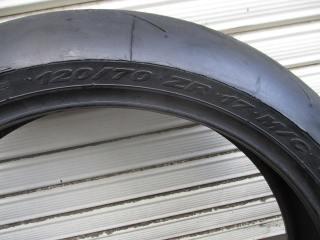 ピレリ スーパーコルサ DIABLO V4 SC1 ディアブロ PIRELLI 120⁄70R17