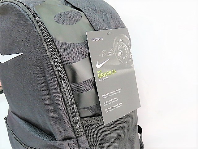 2 ブラック ホワイト Nike ナイキ リュックサック デイバッグ メンズバッグ レディースバッグ 頑丈鞄 おしゃれバッグ かっこいい ナイキ 売買されたオークション情報 Yahooの商品情報をアーカイブ公開 オークファン Aucfan Com