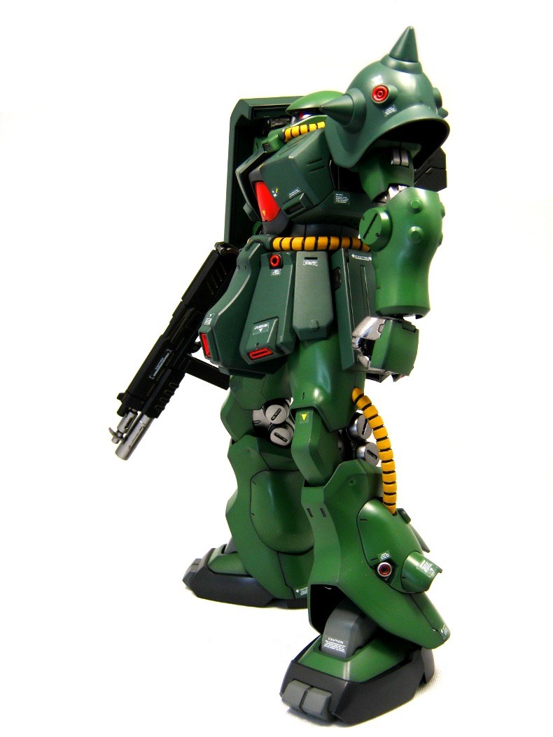 RE 1⁄100 ザクⅡ改 ザクFz 改修 全塗装 完成品 ポケットの中