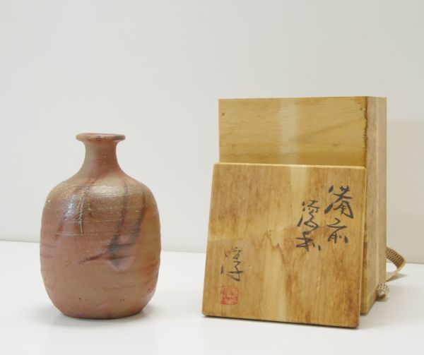 #XG251 陶芸家・酒器・備前焼・伊勢崎紳・緋襷・徳利・共箱・栞付 伊勢崎淳 共箱 人間国宝 酒器 徳利 栞 備前焼 備前徳利 備前 Yahoo