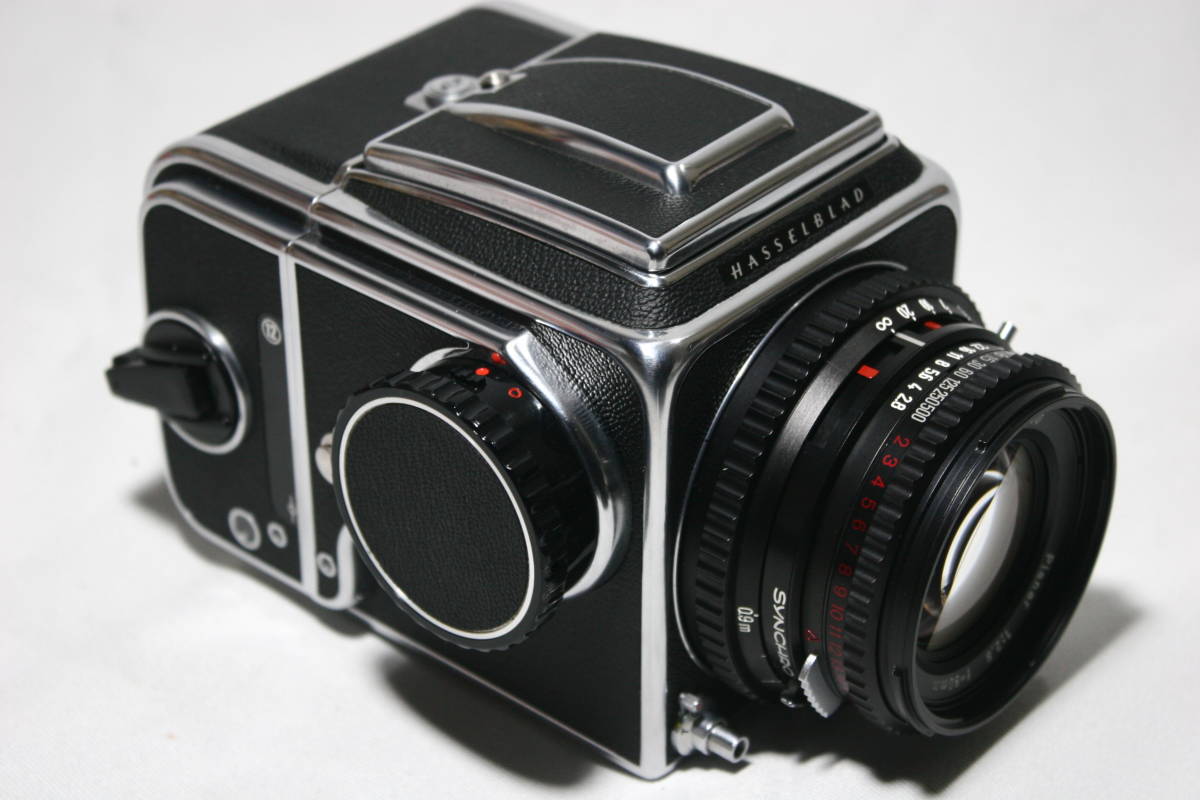 ジャンク品のHASSELBLAD 500C + A12 ハッセルブラッド 500c⁄m A12