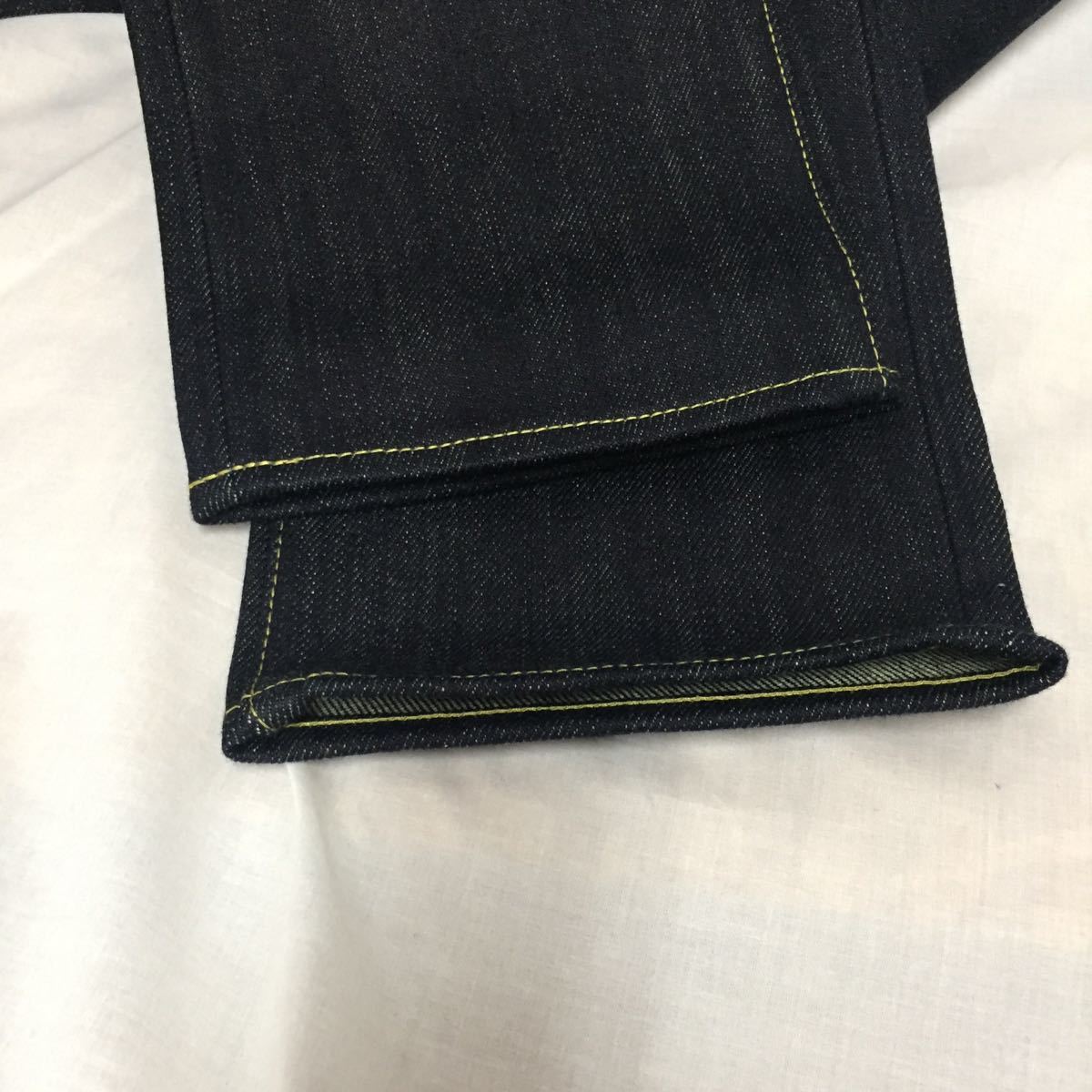 IRON HEART アイアンハート 555-XHS 25ozセルビッチデニムスーパー 