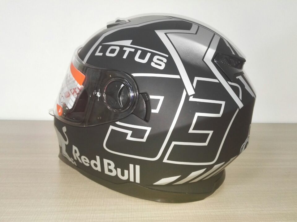Lotous 高級レンズ内蔵ダブルレンズヘルメット Redbullフルフェイス ヘルメット 93ロゴ入り レッドブル 艶消し黒 サイズm Xl Lサイズ 売買されたオークション情報 Yahooの商品情報をアーカイブ公開 オークファン Aucfan Com