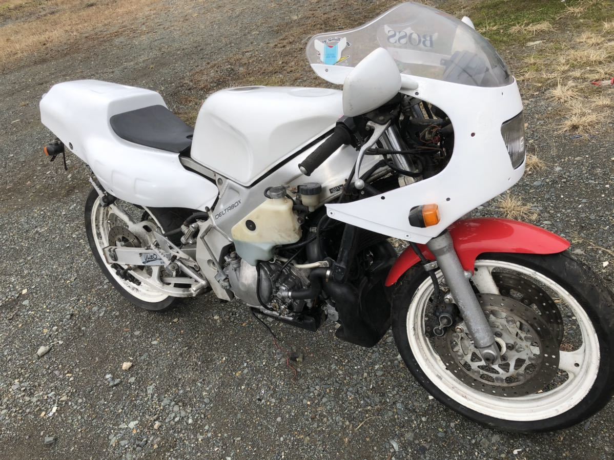 人気SALE，品質保証 3MA TZR250 後方排気 サンマ 実働 レストアベース 書類あり(126cc-250cc)｜売買されたオークション情報、yahooの商品情報をアーカイブ公開 - オークファン 126cc-250cc