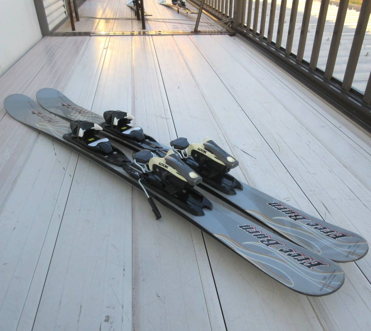 Hart FREEBURN Rocker 130cm フリースタイルスキー 直接公式サイト スキー☆MIDスキー Hart FREE BURN 130cm 調整