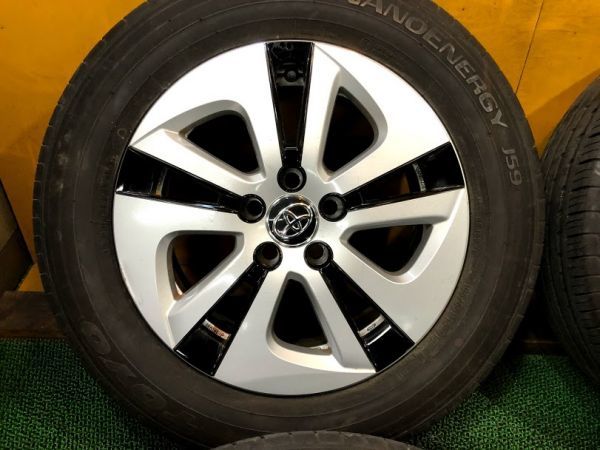 プリウス50 TOYO ナノエナジー 195/65R15 純正アルミホイール付き