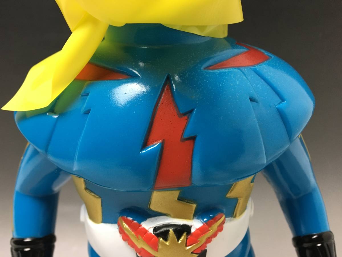 新品正規 AZ-410 戦前戦後 マスダヤ トーキング イナズマン ソフビ 33