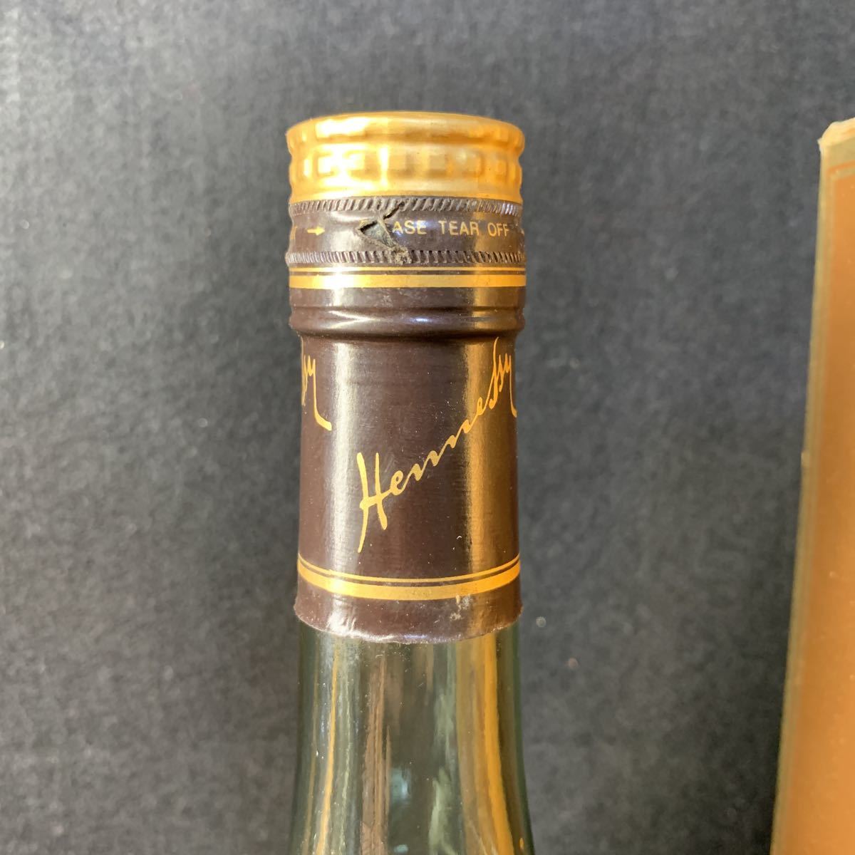 ヘネシー Hennessy コニャック ブランデー 700ml ナポレオン未開栓 