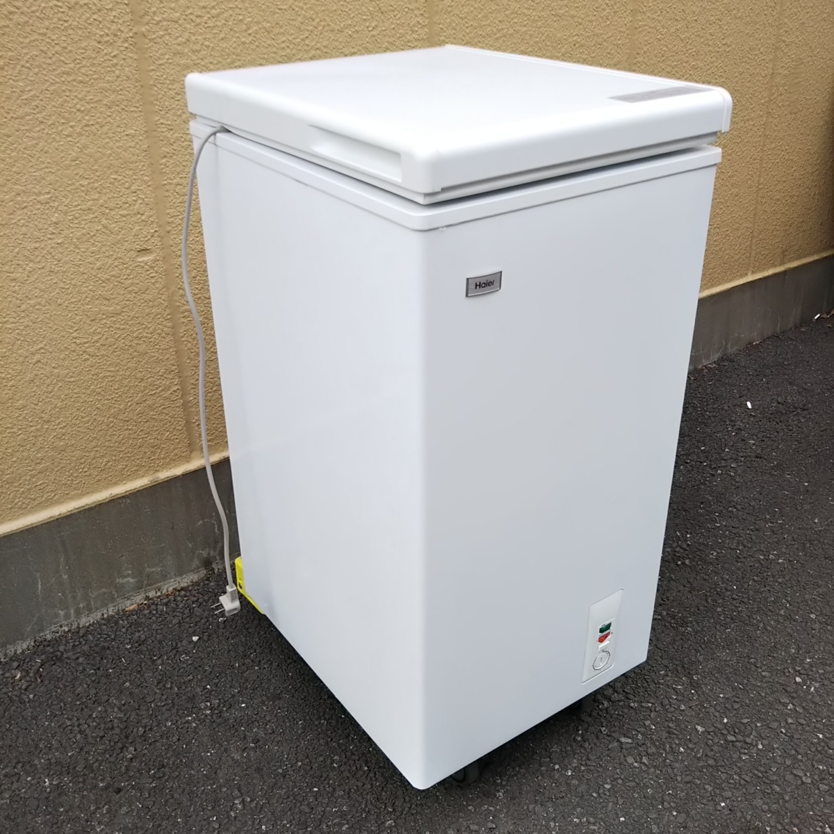☆埼玉引取り歓迎☆□1円～!!動作品 ハイアール 冷凍庫 JF-NC66F-1 66L