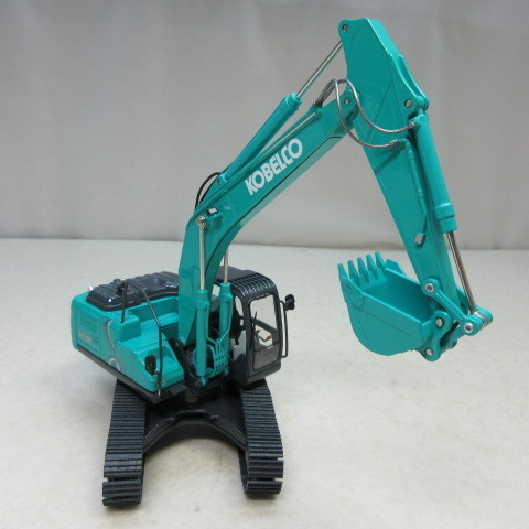 KOBELCO コベルコ建機 SK200 1/50 モーターアート 建設機械模型