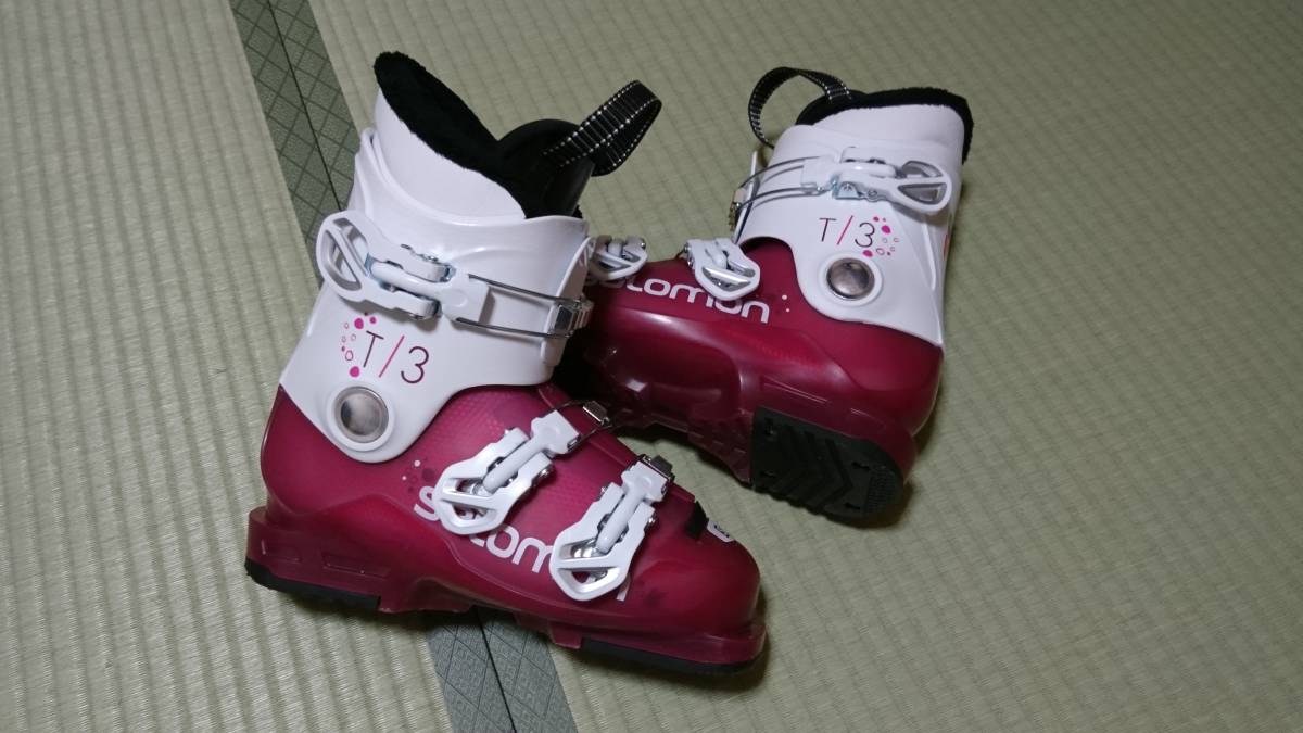 お得，2026 ジュニアブーツ SALOMON サロモン T3 RT Pink/White 22cm 22.5cm 2018 2019の1シーズン数回使用のみ(22.5cm)｜売買されたオークション情報、yahooの商品情報をアーカイブ公開 - オークファン 22.5cm