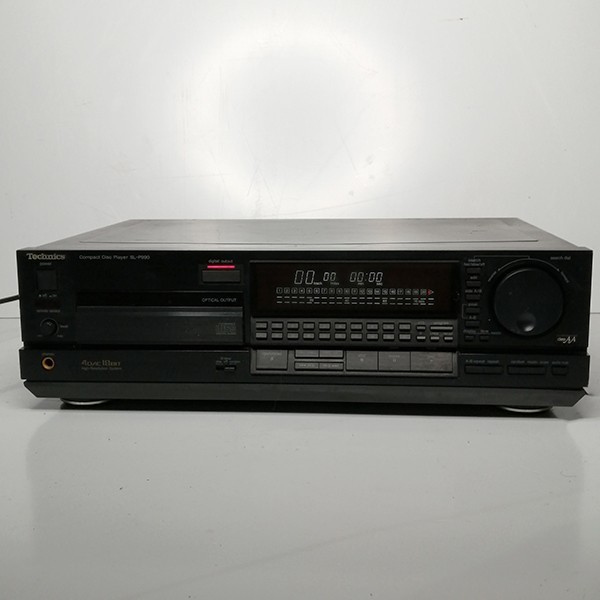 オーディオ機器 Technics□テクニクス/CDプレーヤー□SL-P70