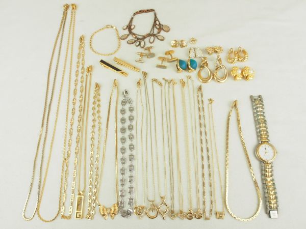 GIVENCHY ジバンシー アクセサリー ネックレス イヤリング カフス 等 