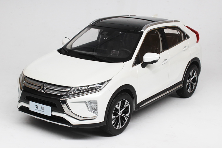 三菱 エクリプスクロス 1⁄18 ホワイト | ECLIPSE CROSS MITSUBISHI 1