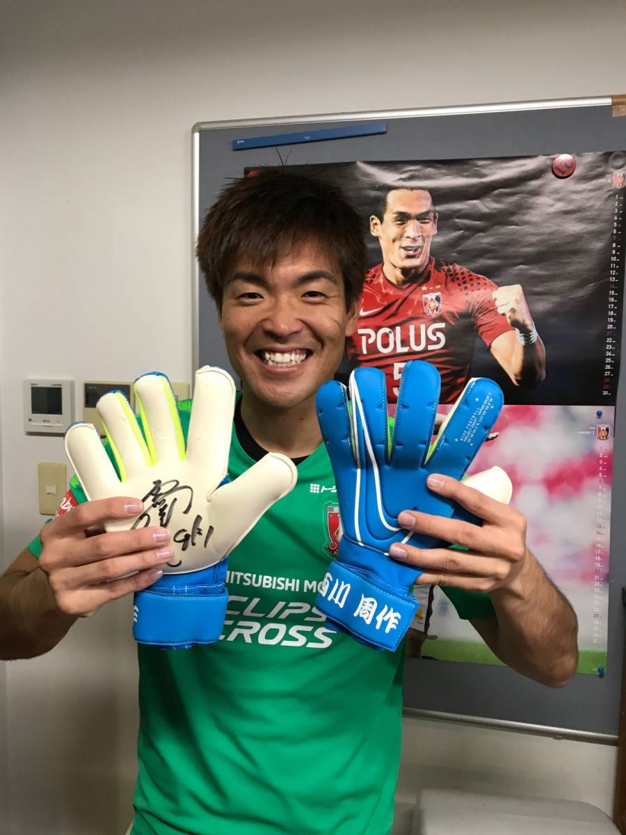 浦和レッズ 西川周作サイン入り GKグローブ Yahoo!オークション