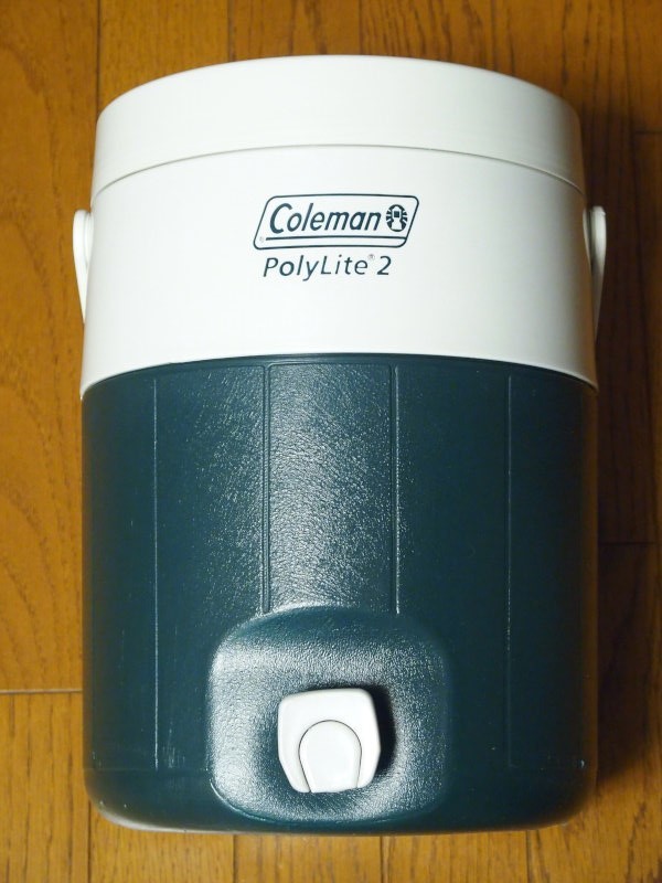 最安値，お買い得 コールマン Coleman PolyLite2 5592A ジャグ 2ガロン グリーン JUG 2GAL GREEN 7.57リットル(ジャグ)｜売買されたオークション情報、yahooの商品情報をアーカイブ公開 - オークファン ジャグ