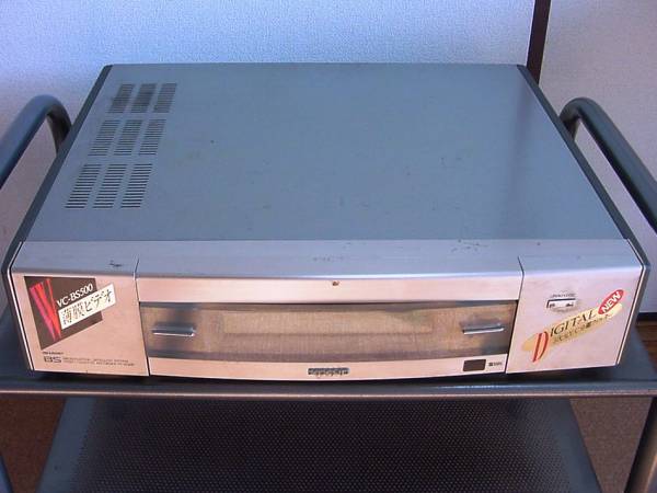 注目：SHARP シャープXIXHD VC-BS500 BS内臓S-VHS W薄膜ヘッド(S-VHS 