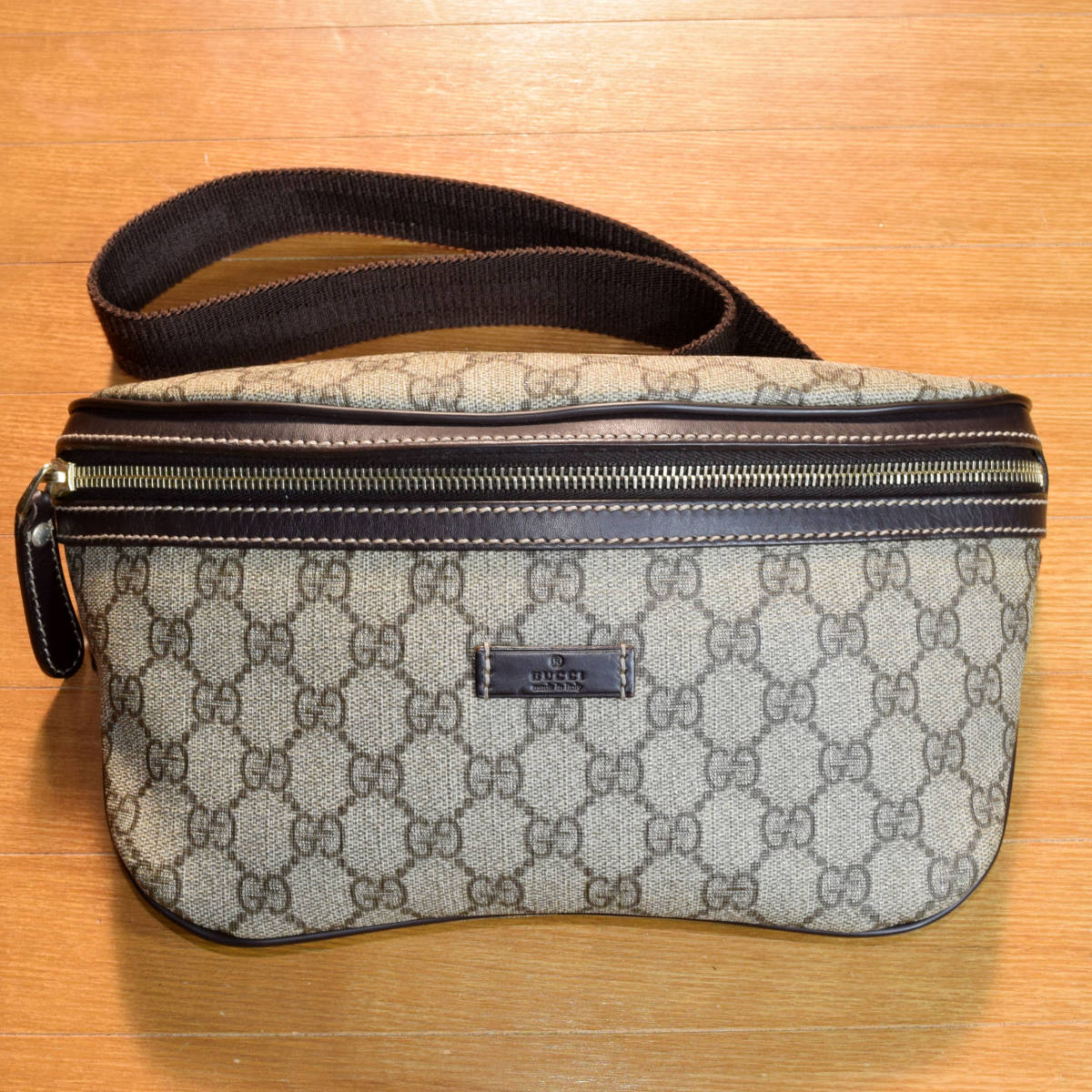 GUCCI グッチ ウエストポーチ ボディバッグ GGスプリーム - スプリーム 