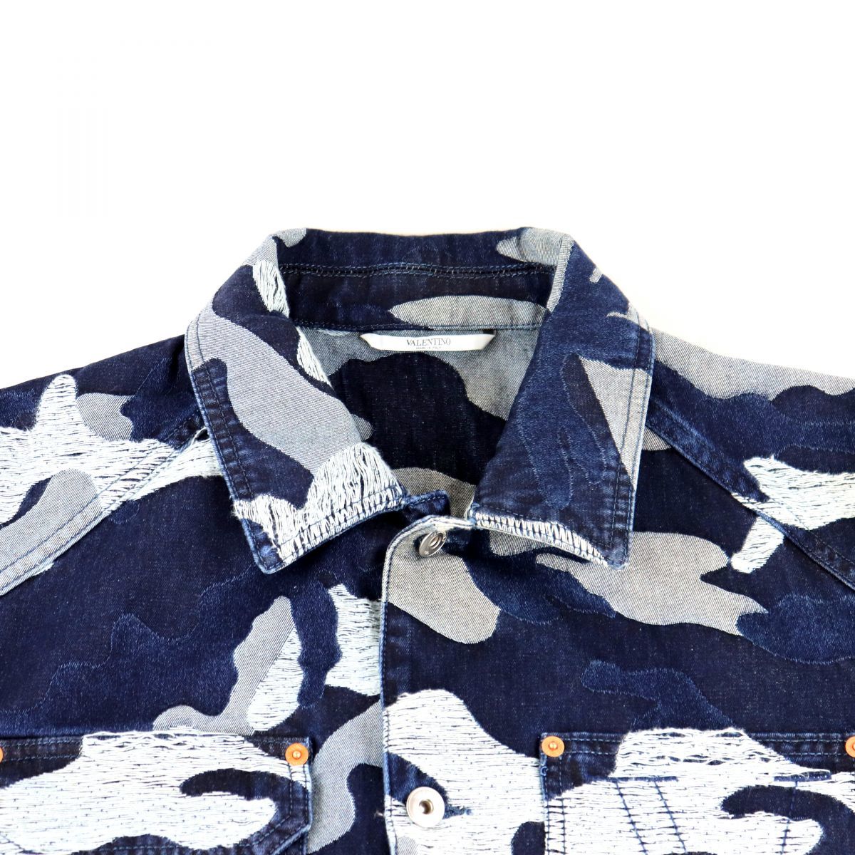 Valentino Garavani ヴァレンティノ カモフラージュ ジャケット ヴァレンティノ VALENTINO 19AW カモフラデニムジャケット メンズ 50 青系 美品【I2-5403】