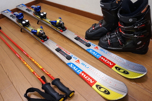 最安値，SALE 165cm 靴26.5 27cm SALOMON 大人用カービングスキーセット 板は(板、ブーツセット)｜売買されたオークション情報、yahooの商品情報をアーカイブ公開 - オークファン 板、ブーツセット