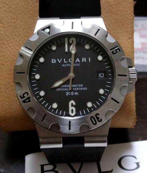 商品名 ブルガリ BVLGARI ディアゴノスクーバ SD38S メンズ デイト 黒_3