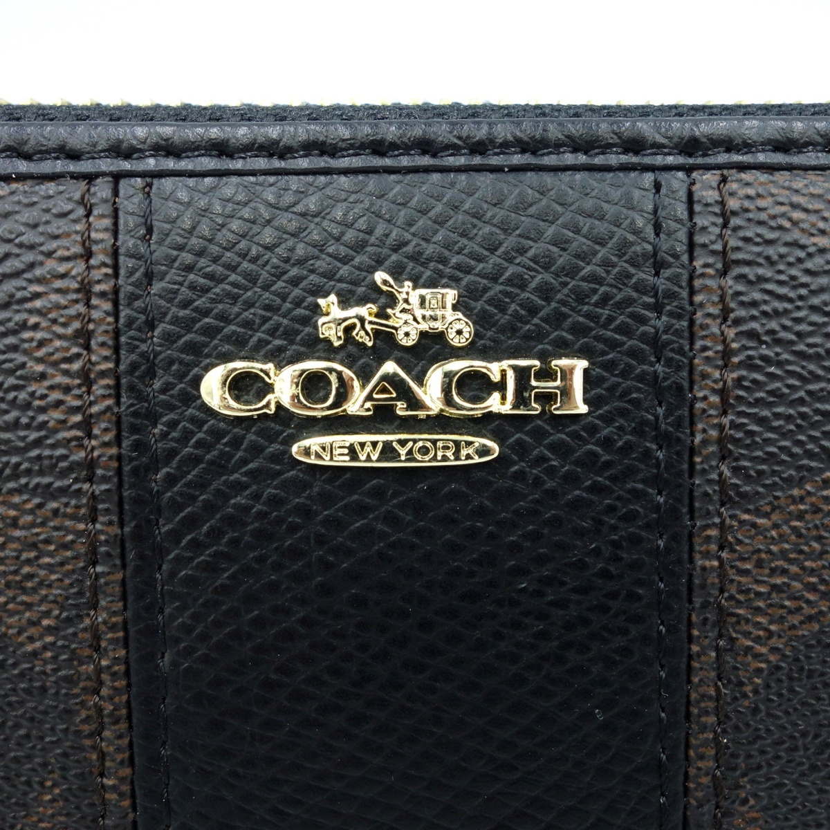 1円 未使用 COACH コーチ シグネチャー PVC×レザー ラウンドファスナー