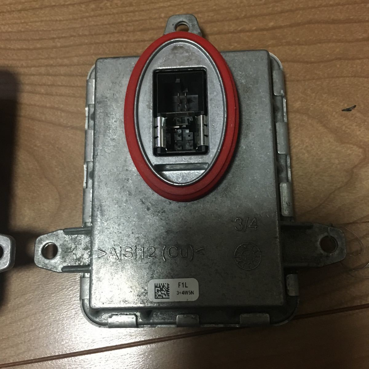 ベンツ キセノン バラスト HID ヘッドライト W246 W176 W204 W172 A180 