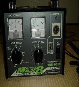 デンゲン　【MAX　EIGHT8充電器】_1