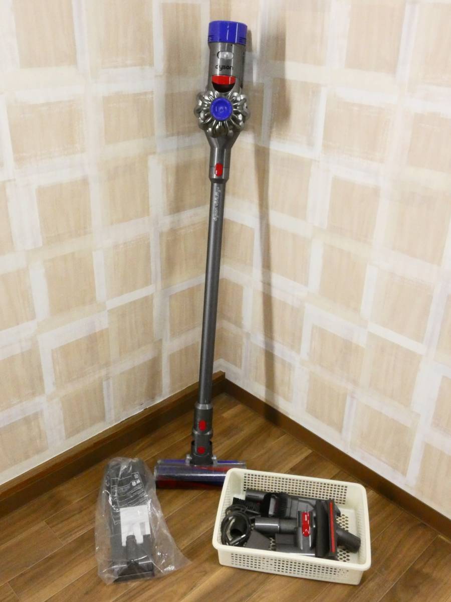 人気純正品 ダイソン◇Dyson V8 Fluffy コードレスクリーナー 掃除機◇SV10