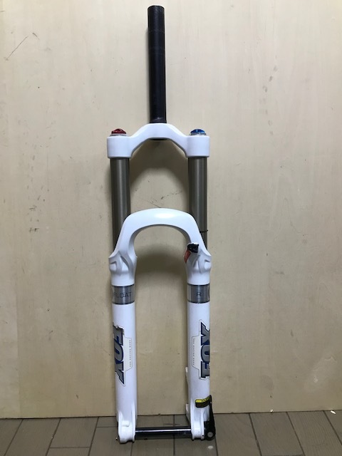  FOX 32 FLOAT 150 26インチ(サスペンションフォーク)｜売買されたオークション情報、yahooの商品情報をアーカイブ公開 - オークファン サスペンションフォーク