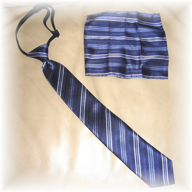 ☆子供用 上下スーツ140サイズ☆J.PRESSジェイプレス☆上下ネクタイ  