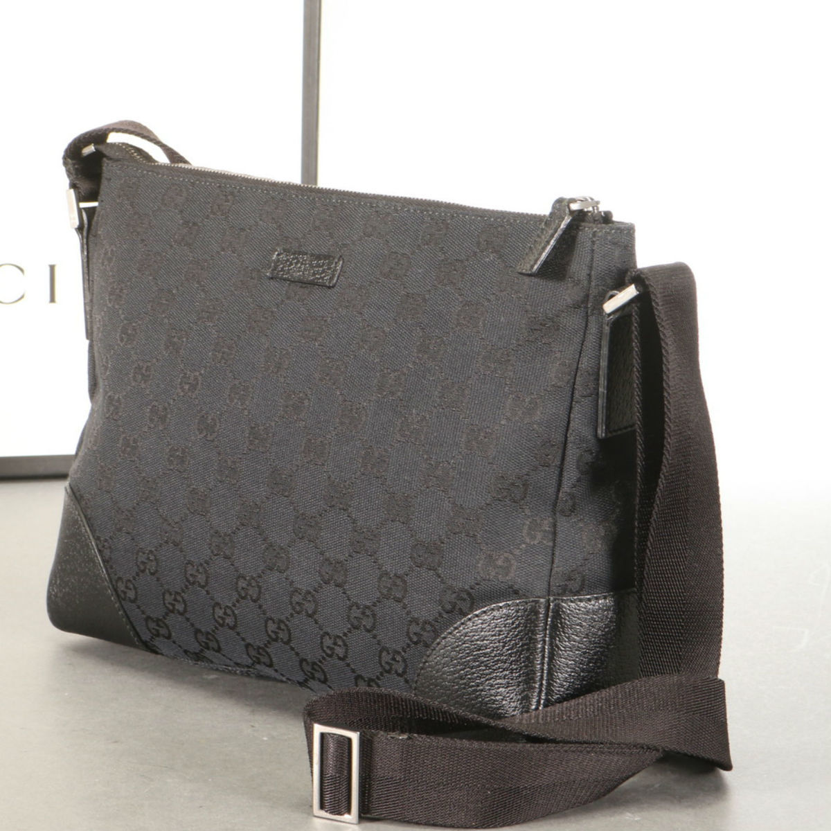 GUCCI ビューティー クロノグラフ 腕時計 グッチ [グッチ]GUCCI PVD ブラック 101M ギフト：デザイナーズ : セット BROOCH時計修理工房 リング リング・指輪 難波でグッチのオーラスマートリングを65.000円で買取しました