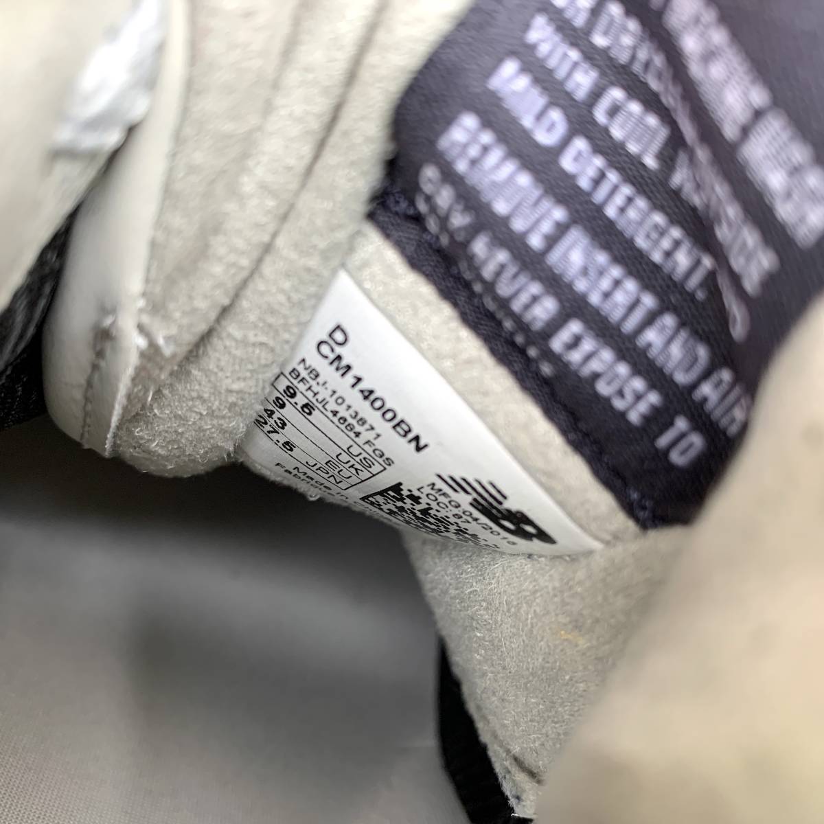 送料無料 BEAMS別注 創業40周年記念 NEW BALANCE CM1400BN NAVY US9.5D 