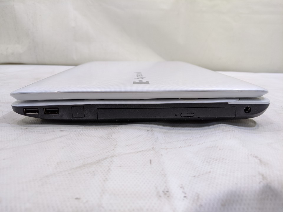 ○TOSHIBA dynabook T451/46EWD PT45146ESFWD○ Core i5 2450M / 8G