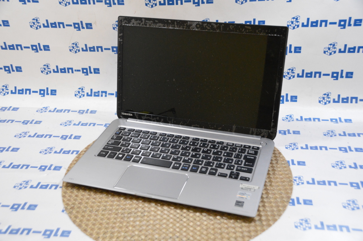ジャンク TOSHIBA dynabook KIRA V632 V632/26HS PV63226HNMS ノート