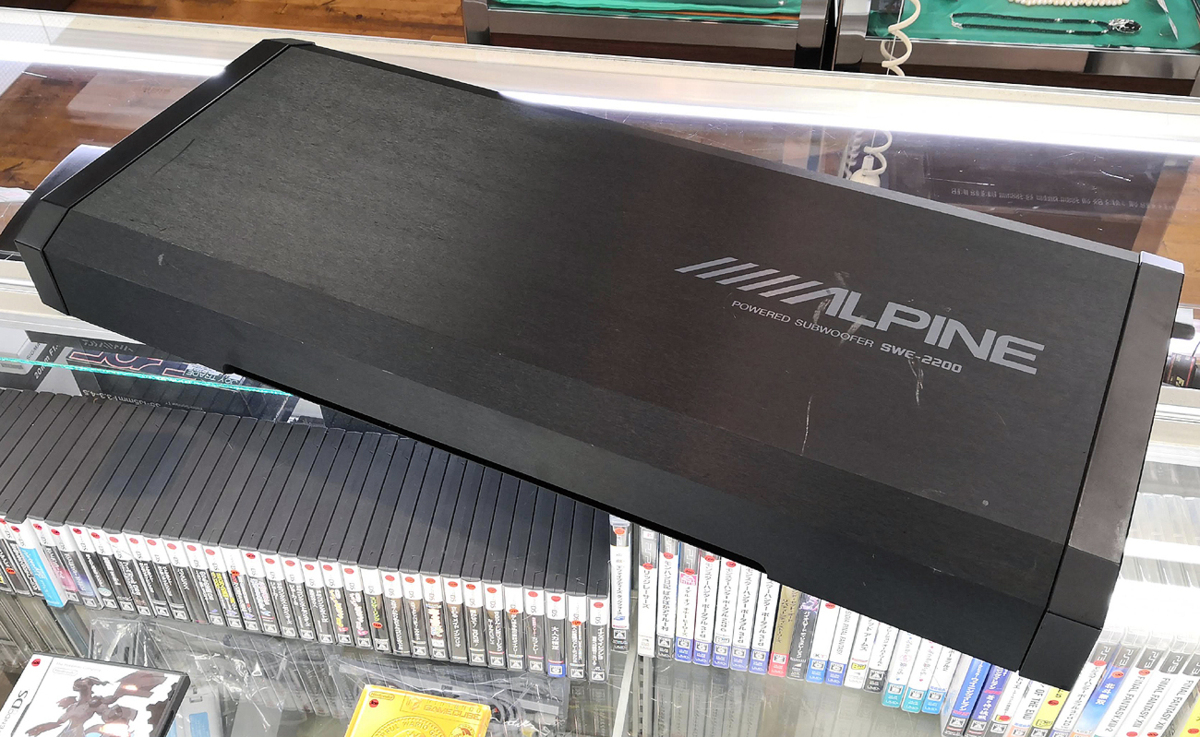 動作品 carrozzeria/カロッツェリア パワードサブウーファー SWE-2200