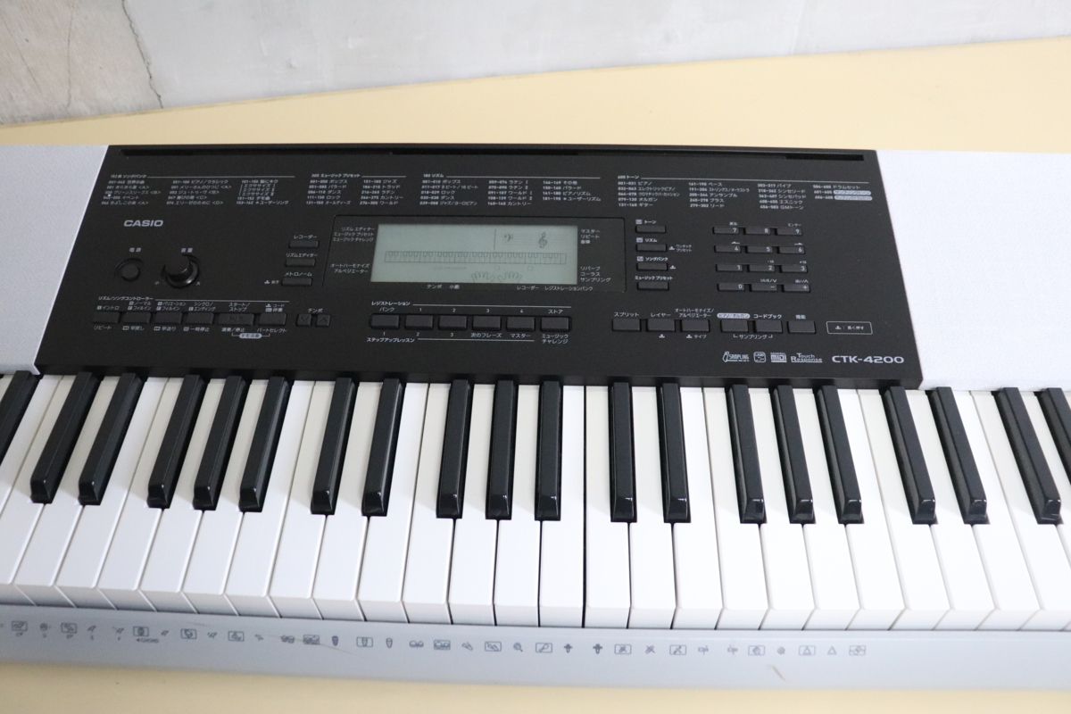YE031249 CASIO カシオ CTK-4200 ベーシック 電子 キーボード 61標準鍵
