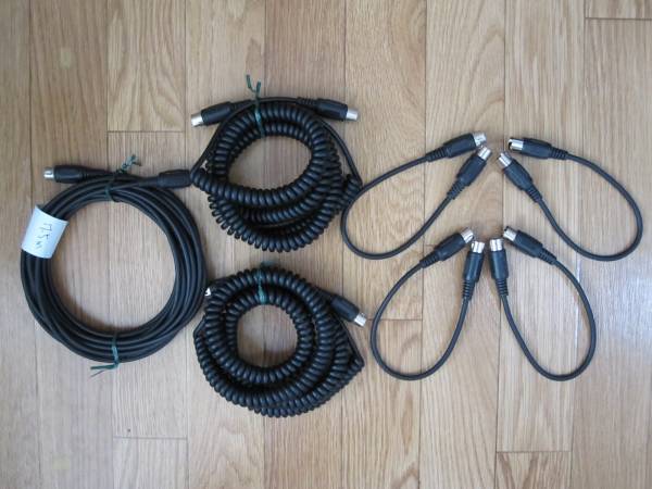 MIDIケーブル７本まとめて HOSA他 MIDI は珍しいカールコード(その他 