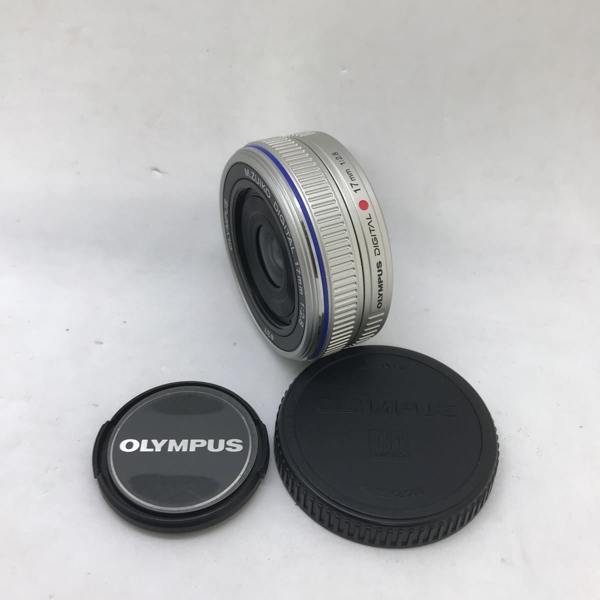 極上品 ほぼ完璧 安心初期不良対応60日 Olympus M Zuiko Digital 17mm F2 8 シルバー 単焦点広角パンケーキレンズ オリンパス 売買されたオークション情報 Yahooの商品情報をアーカイブ公開 オークファン Aucfan Com