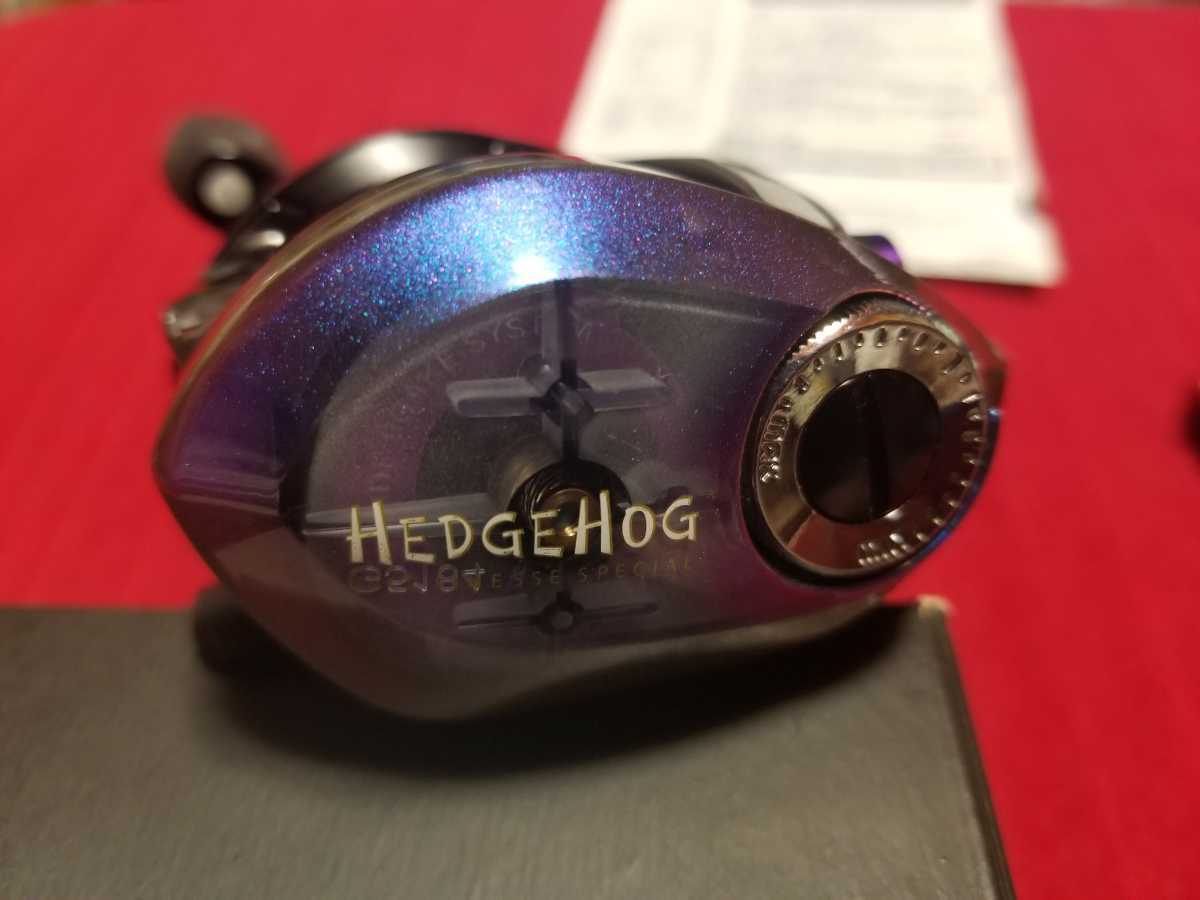 メガバス Zonda Megabass 0 HEDGEHOG - ゾンダ68 ゾンダ ZONDA CUSTOM&frasl;ゾンダヘッジホッグカスタム ヘッジホッグカスタム（R）の通販 リール お Megabass&frasl;メガバス by YouTube