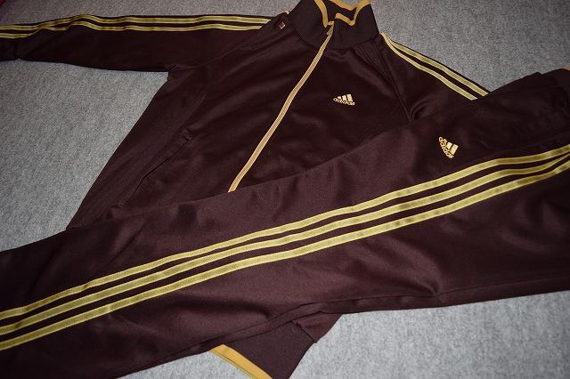 新品，高品質 アディダス adidas ジャージ上下セット 茶 M(アディダス)｜売買されたオークション情報、yahooの商品情報をアーカイブ公開 - オークファン ジャージ