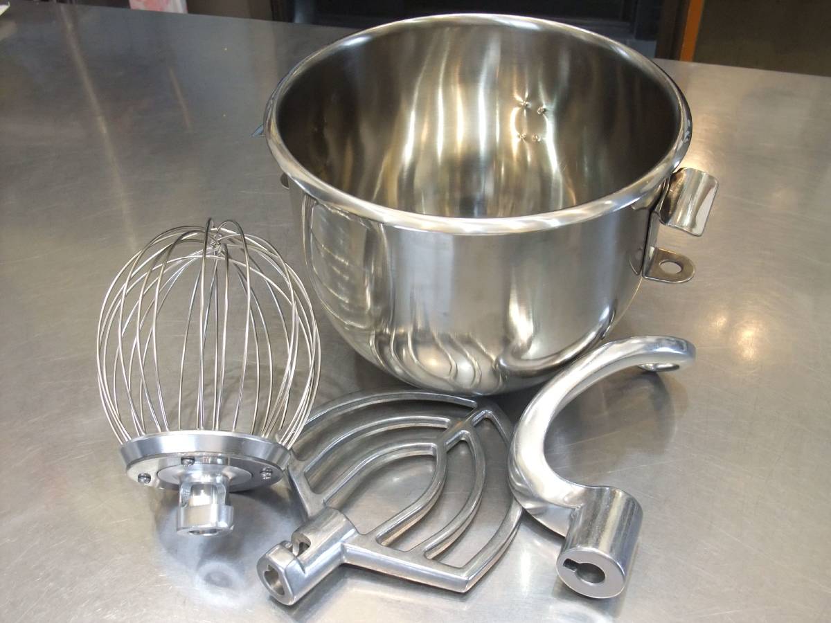 スズキ産業 | 新品）卓上ミキサー 完全再生の中古製菓製パン機械 ST