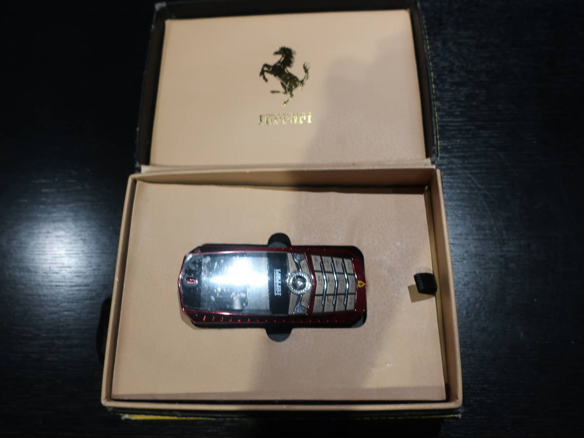 1万円スタート売切り！ Vertu フェラーリ 高級携帯電話 【公式通販】