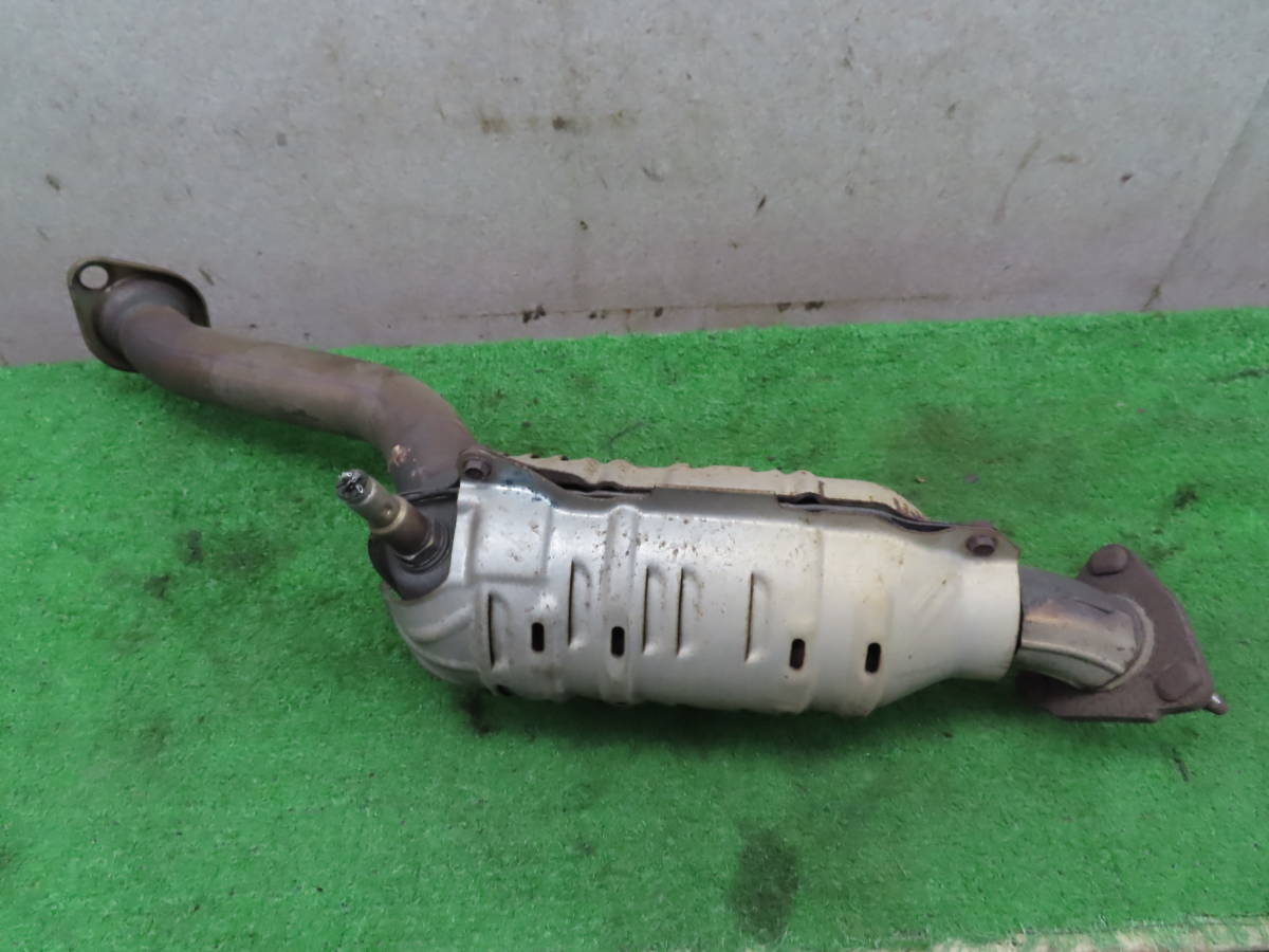 セレナ C26 日産 触媒 MR20 コンバーター FC26 配管(日産用)の中古品
