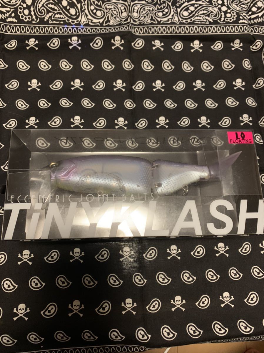  DRT タイニークラッシュ Vテール(ビッグベイト)｜売買されたオークション情報、yahooの商品情報をアーカイブ公開 - オークファン 淡水