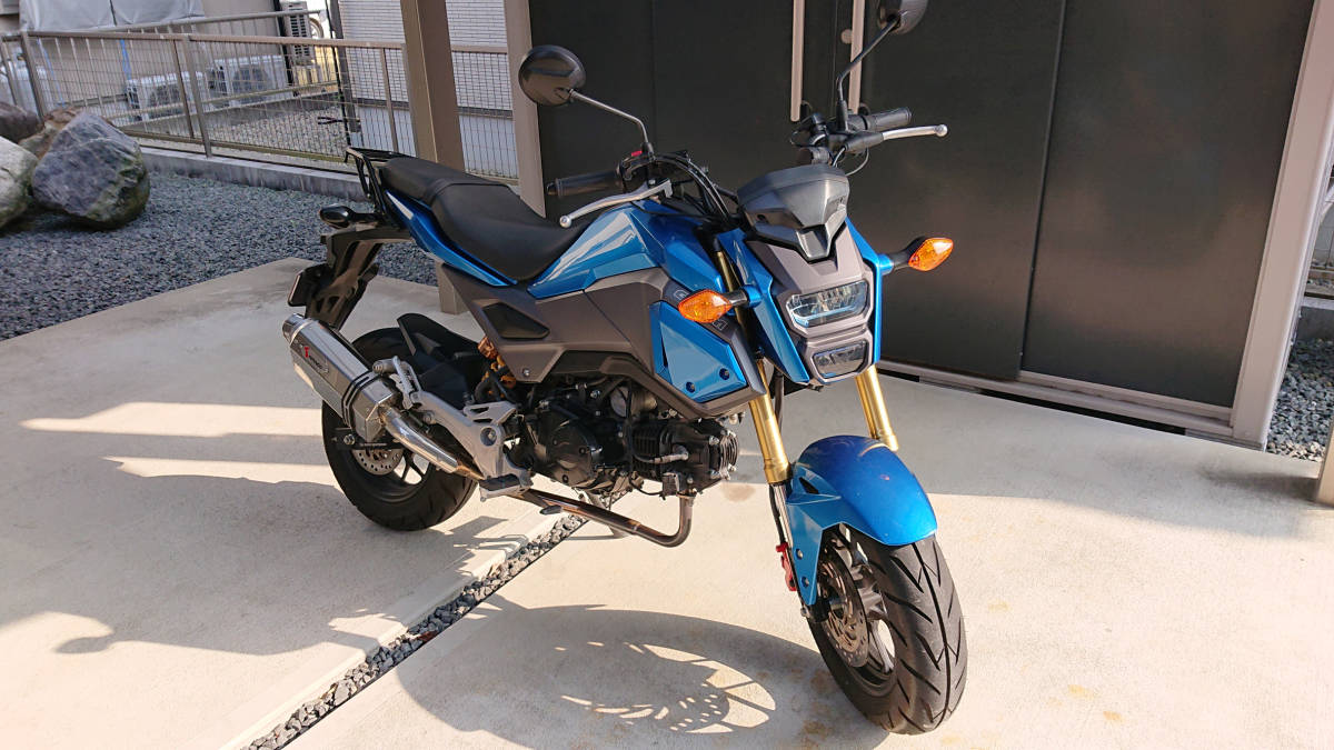 GROM グロム JC61後期 低走行3300km未満 2016年6月 ブルーカラー KITACOマフラー グリップヒーター＆USB付