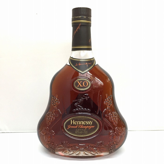 大人気，人気SALE Hennessy ヘネシー XO グランド シャンパーニュ クリアボトル ブランデー コニャック 700ml 40度 jggL(ヘネシー)｜売買されたオークション情報、yahooの商品情報をアーカイブ公開 - オークファン コニャック
