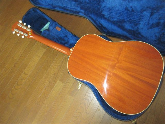 ギブソン・HISTORIC　J-50 アコースティックギター　PU付（S/N03325062)_4