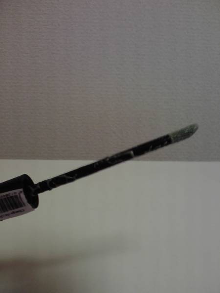 ａｌｖａ★リキッドアイシャドー★グリーン★ロゴナ　ハウシュカ_2