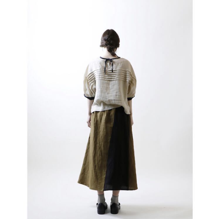 新品 MAGALI マガリ 貴重 天日干しリネン ピンタックバルーンスリーブ  